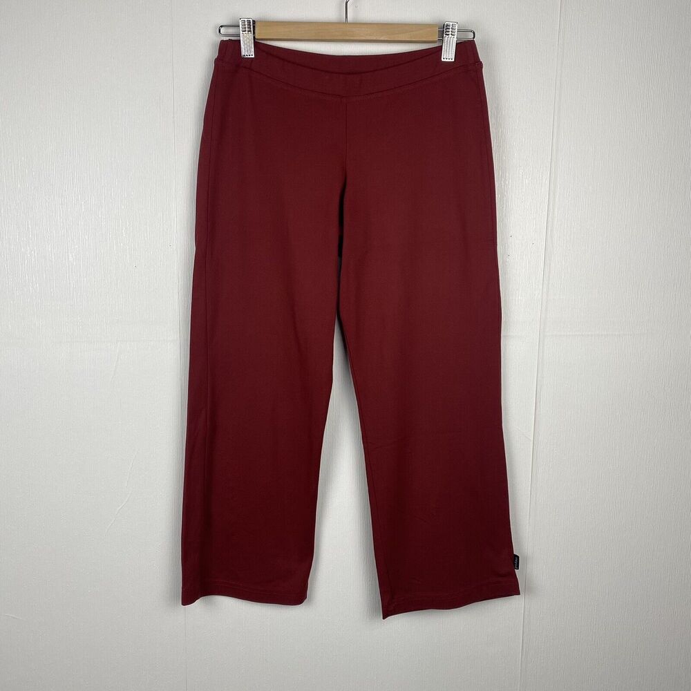 PrAna Breathe Women’s burgundy Cropped Outdoor Pants Size Small.
